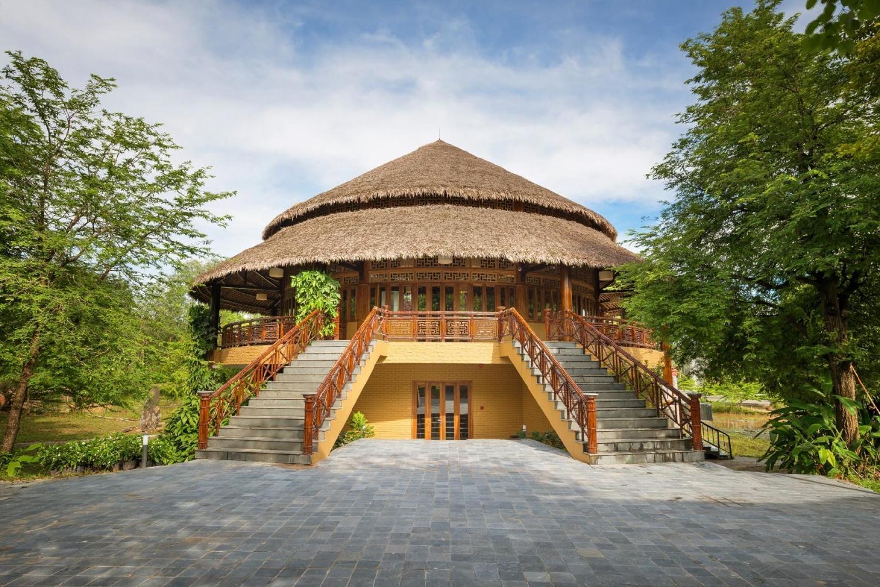 Alba Wellness Resort By Fusion Huế Kültér fotó